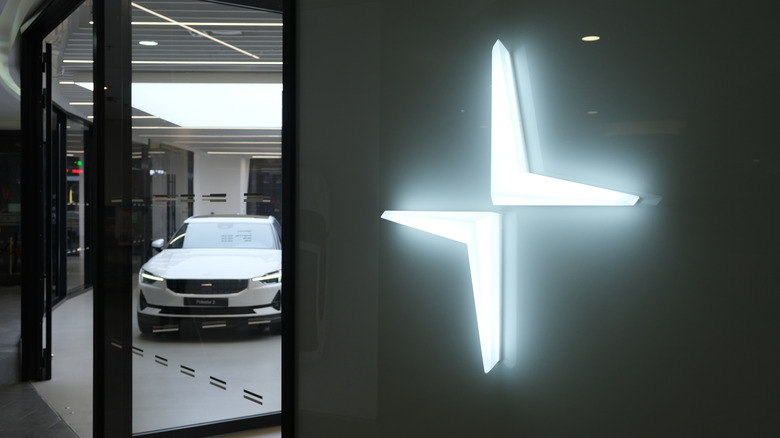 Polestar 2 dealership