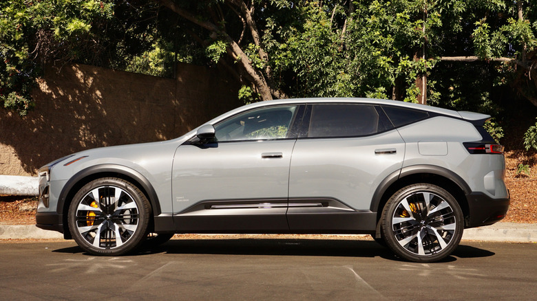 2025 Polestar 3 SUV side profile