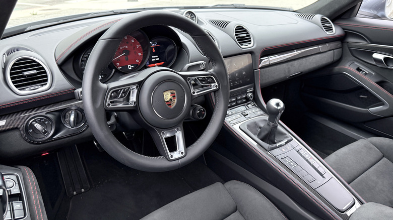 2025 Porsche 718 Cayman GTS 4.0 interior