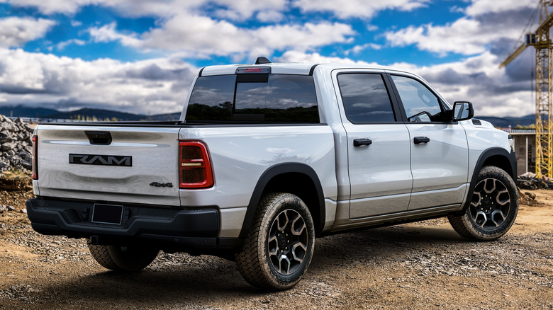 Ram 1500 Ramcharger