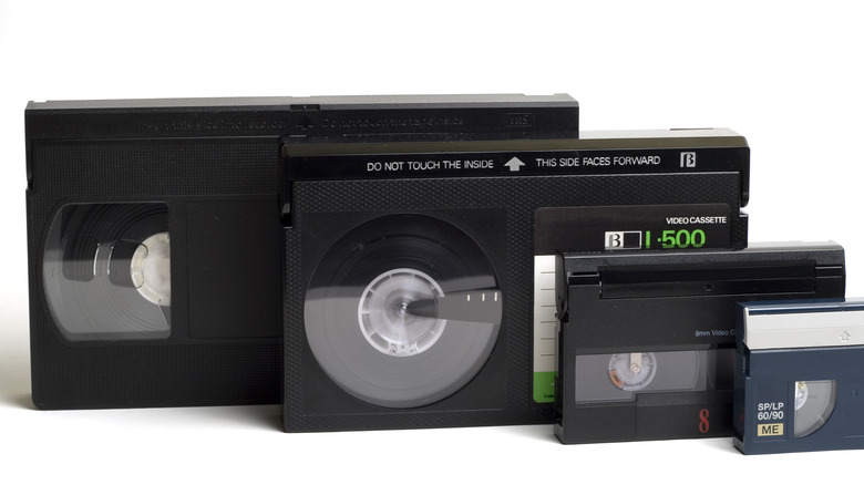 Different videotape side by side comparison