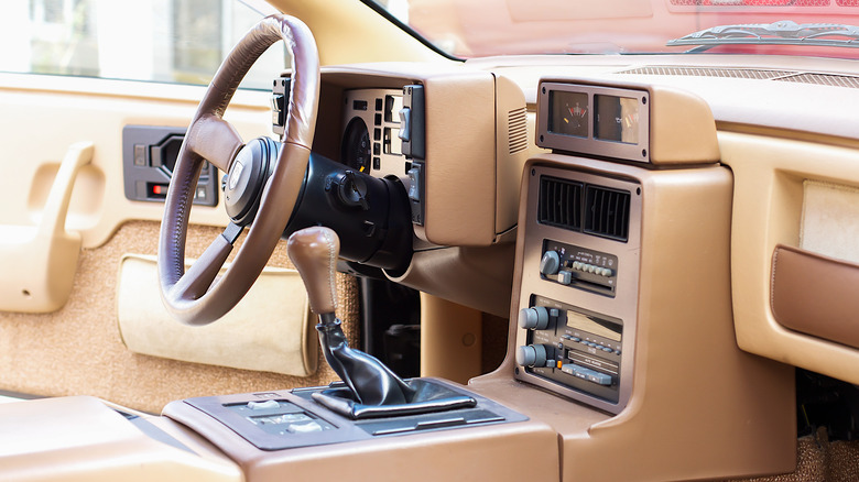 Tan and brown interior of the Pontiac Fiero