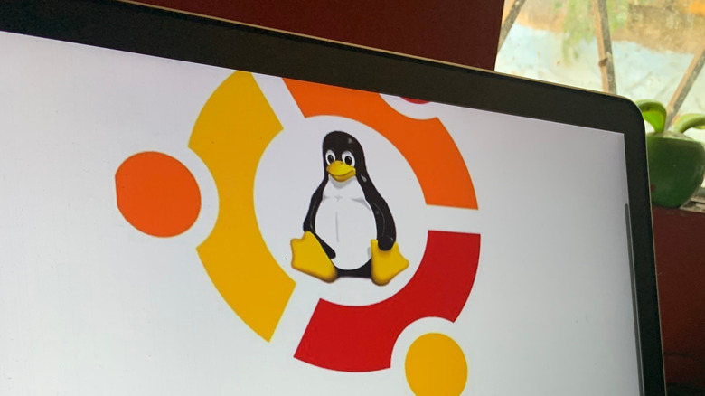 Linux Ubuntu logo on laptop