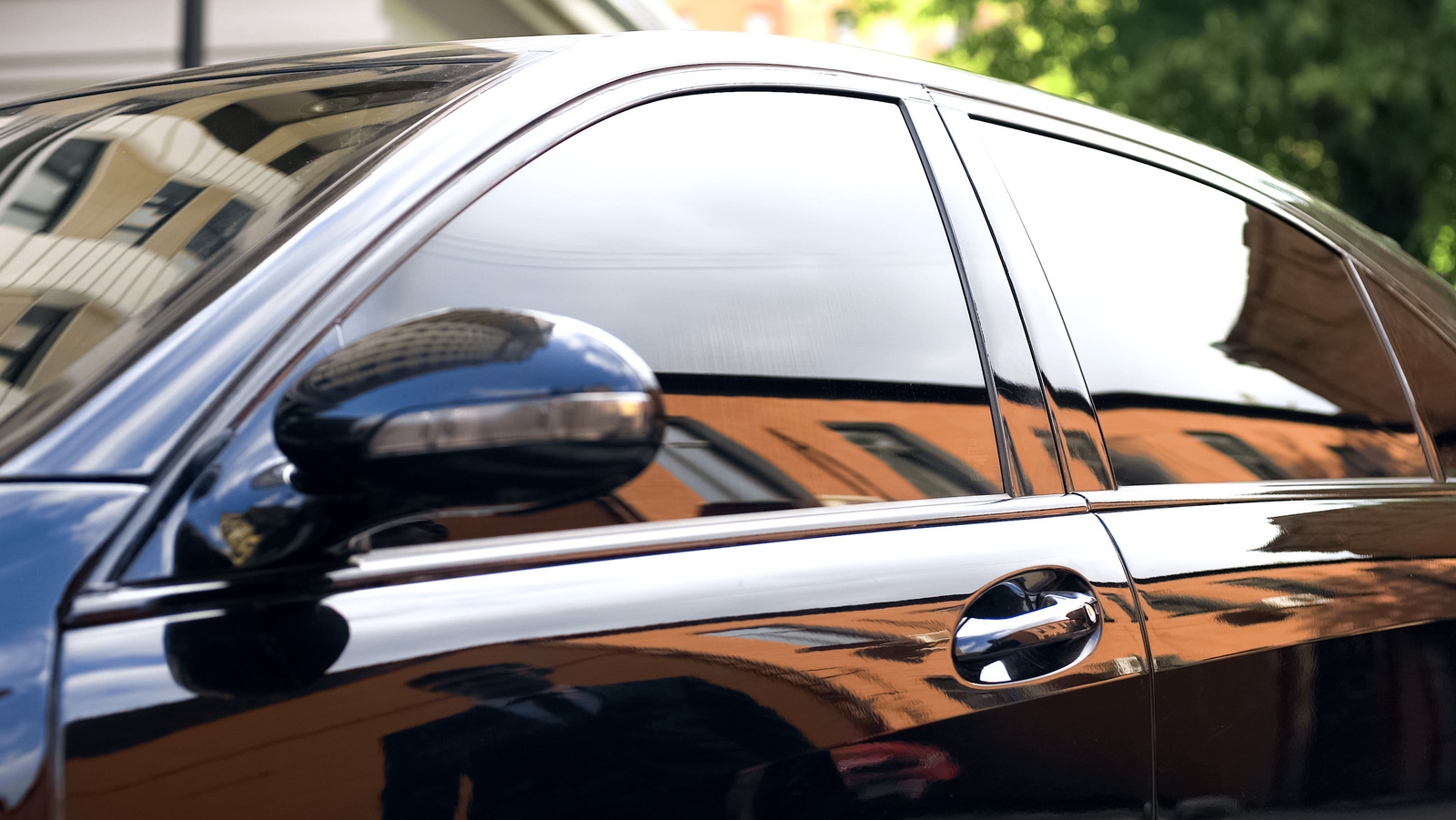 A Beginner's Guide to the Different Types of Auto Window Tint