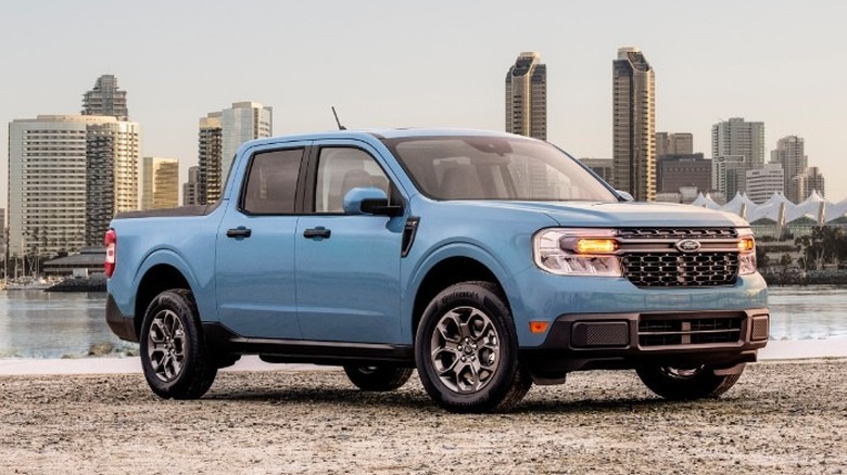 Ford Maverick hybrid truck