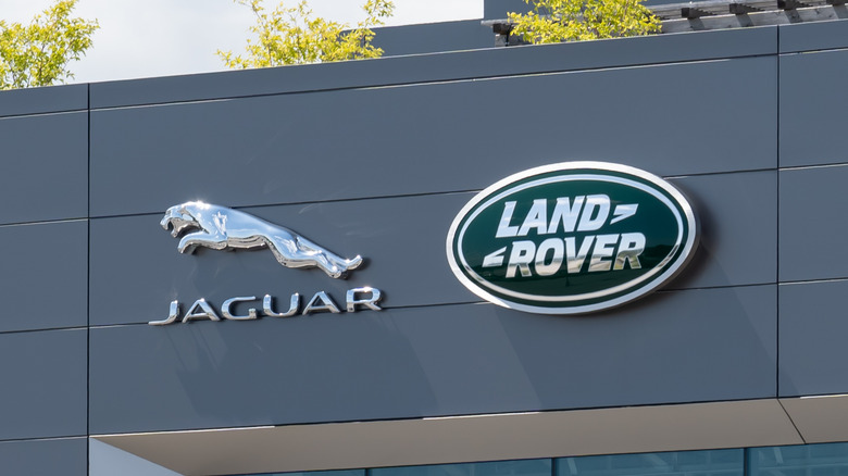 Jaguar Land Rover signs 