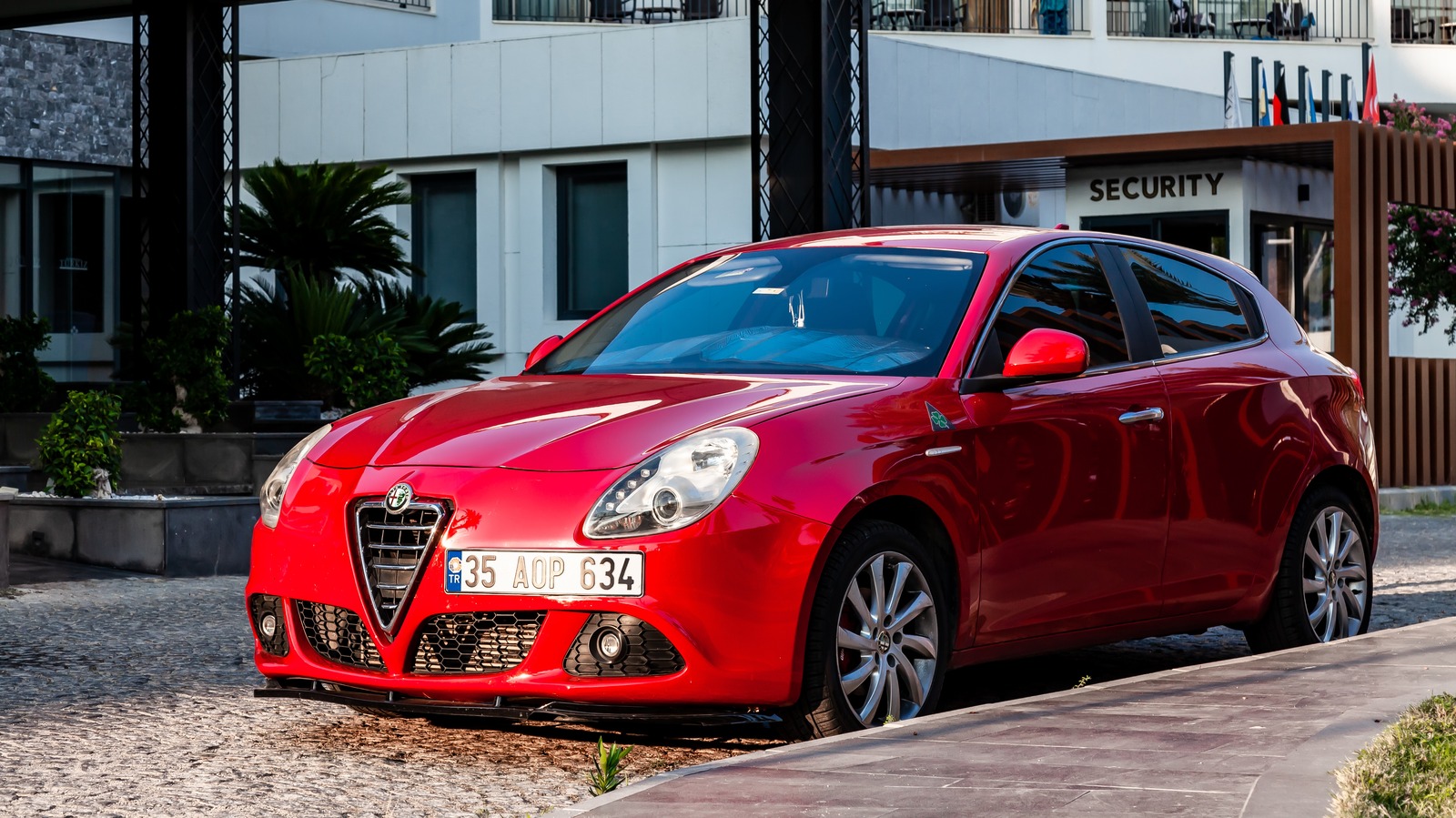 The Reason Why Alfa Romeos Depreciate More Than Almost Any Car