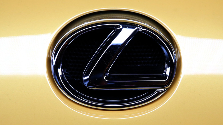 lexus badge