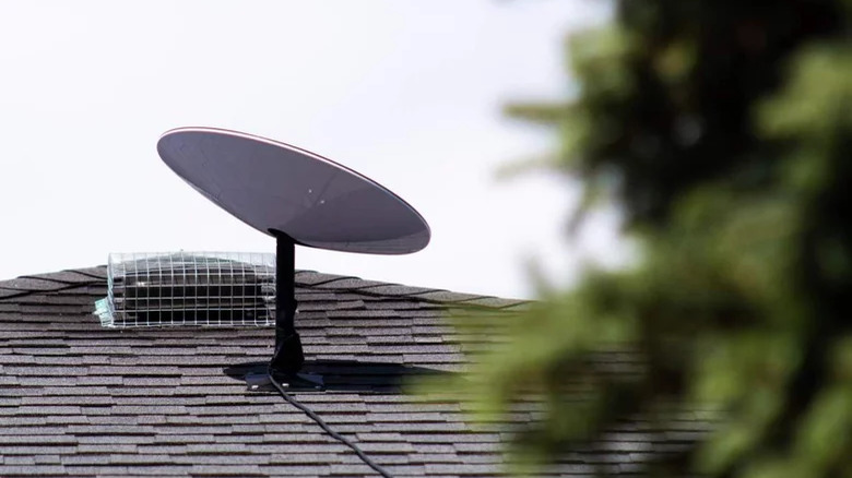 Starlink satellite dish