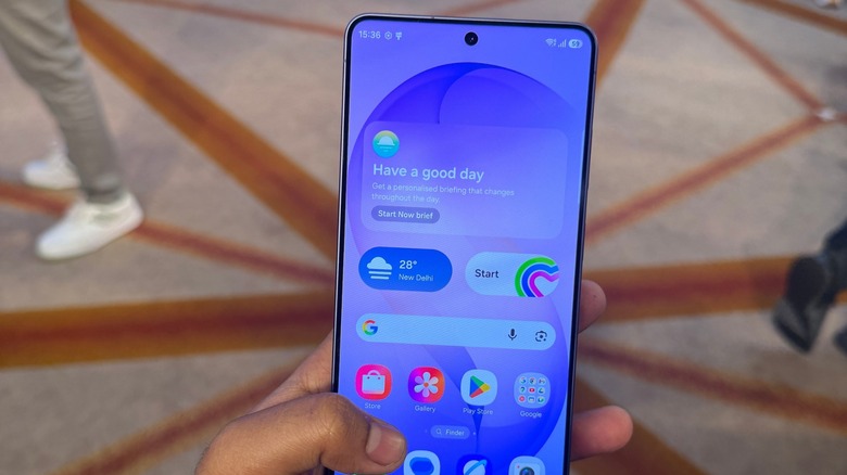 A person holding Samsung Galaxy S26 Ultra