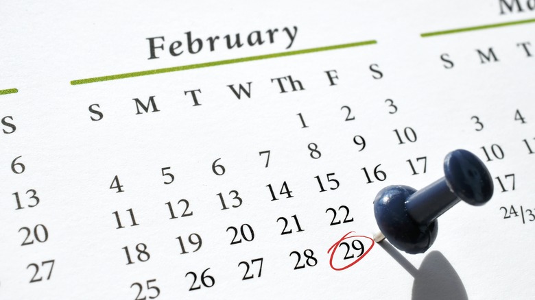 Leap year calendar