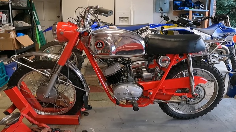 1965 Hodaka Ace 90