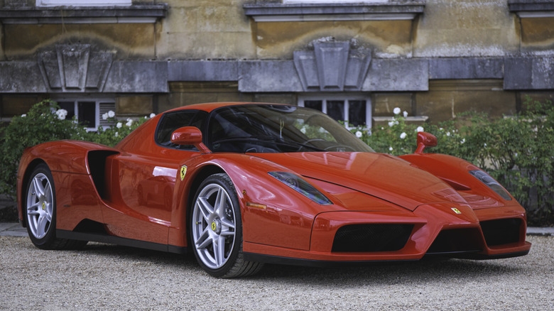 Ferrari Enzo på skærmen