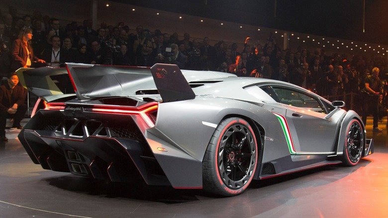 Lamborghini Veneno showroom reveal display
