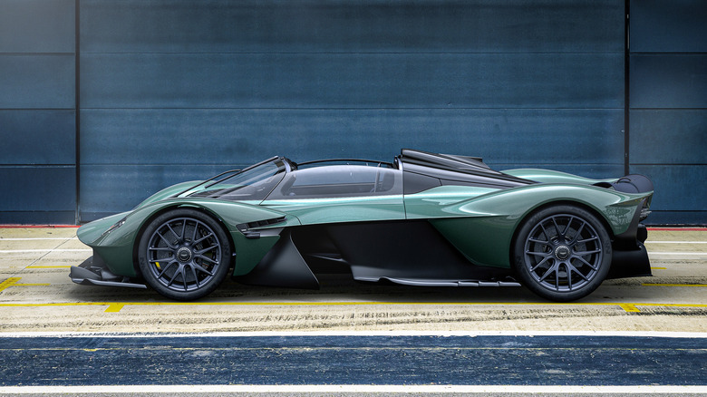 Aston Martin Valkyrie Spider