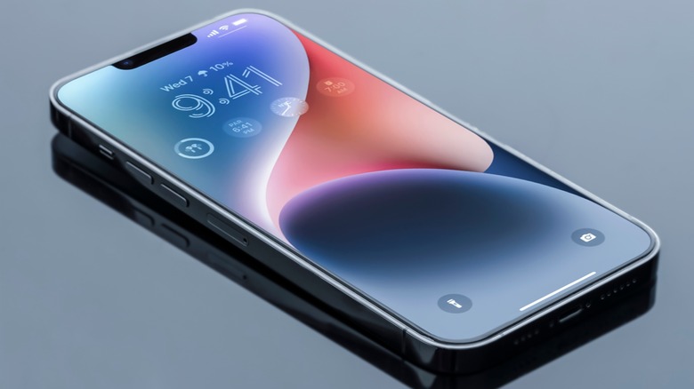 iPhone 14 pro's always-on display