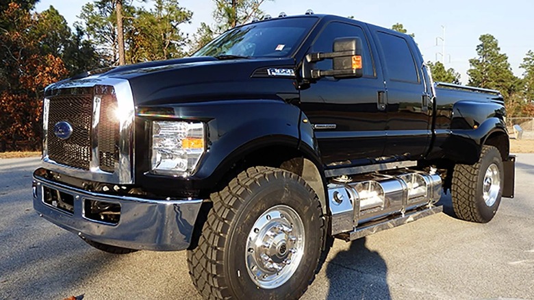 Shaq's Ford F-650 SuperTruck