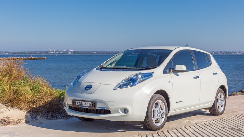 white Nissan Leaf