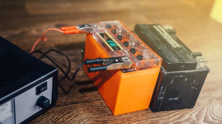 A gel-based AGM battery.