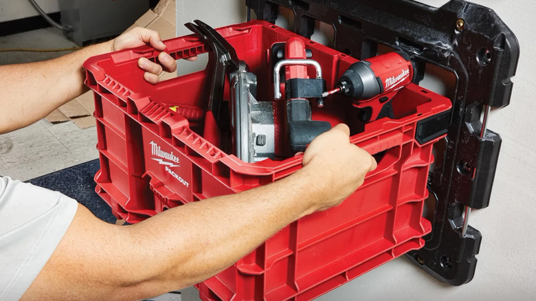 The Packout standard crate full of tools placed on a Packout rack.