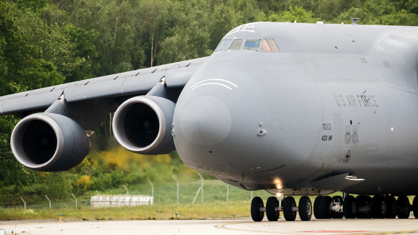 The Unrivaled Capabilities Of The Massive C-5M Super Galaxy