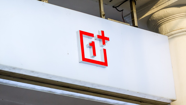 OnePlus logo on store