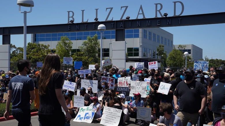 Blizzard-walkout.jpg