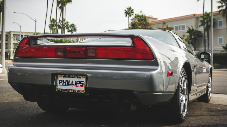 Rear of 1990s Acura NSX