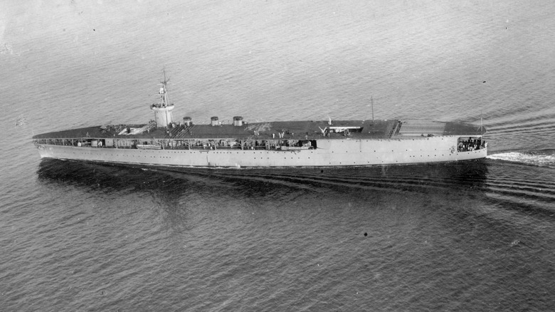 Hosho aircraft carrier 