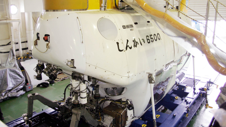 Shinkai 6500 submersible