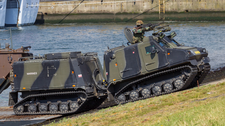 Bandvagn climbing a hill
