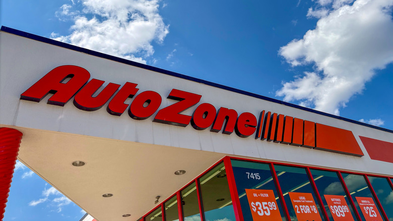 AutoZone storefront