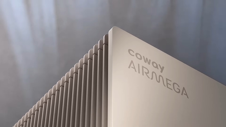 close-up of logo on beige Conway Airmega ProX air purifier
