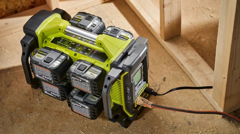 Ryobi 1800-watt power station