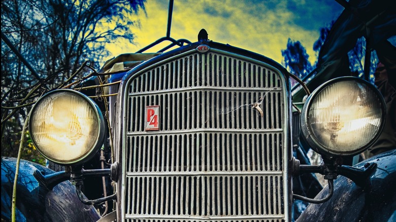 Old Opel P4 grill