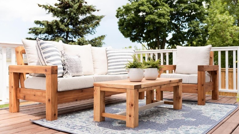 Outdoor furnature set project