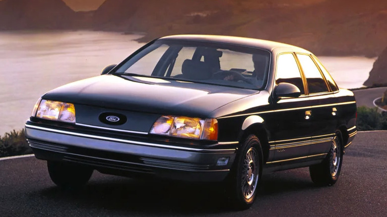 1986 Ford Taurus