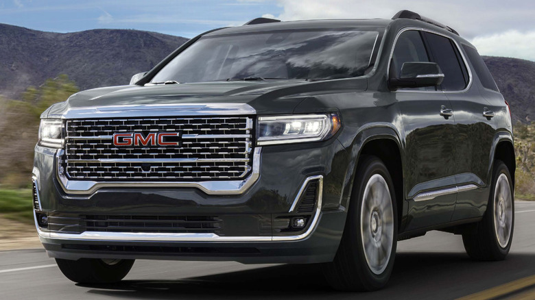 2022 GMC Acadia driving, front-left 3/4 view