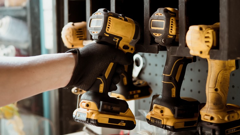 Multiple cordless impact wrenches