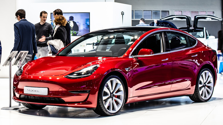 Tesla Model 3 showcase