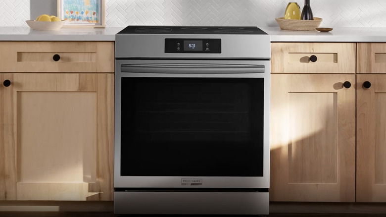 Frigidaire 30-inch GCFE3060BF electric range in a kitchen