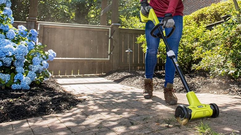 New Ryobi Wire Brush Patio Cleaner Tool is the reason why SO MANY are  investing in Ryobi Tools 