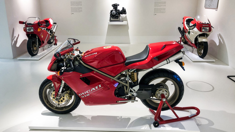 Ducati 916 on display