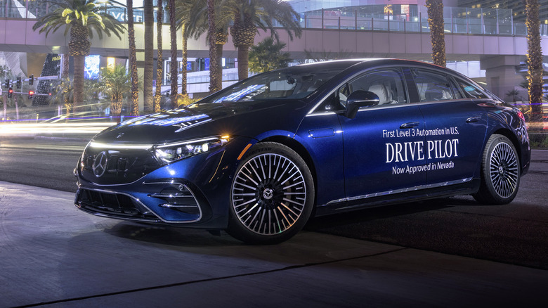 EQS Sedan with DRIVE PILOT