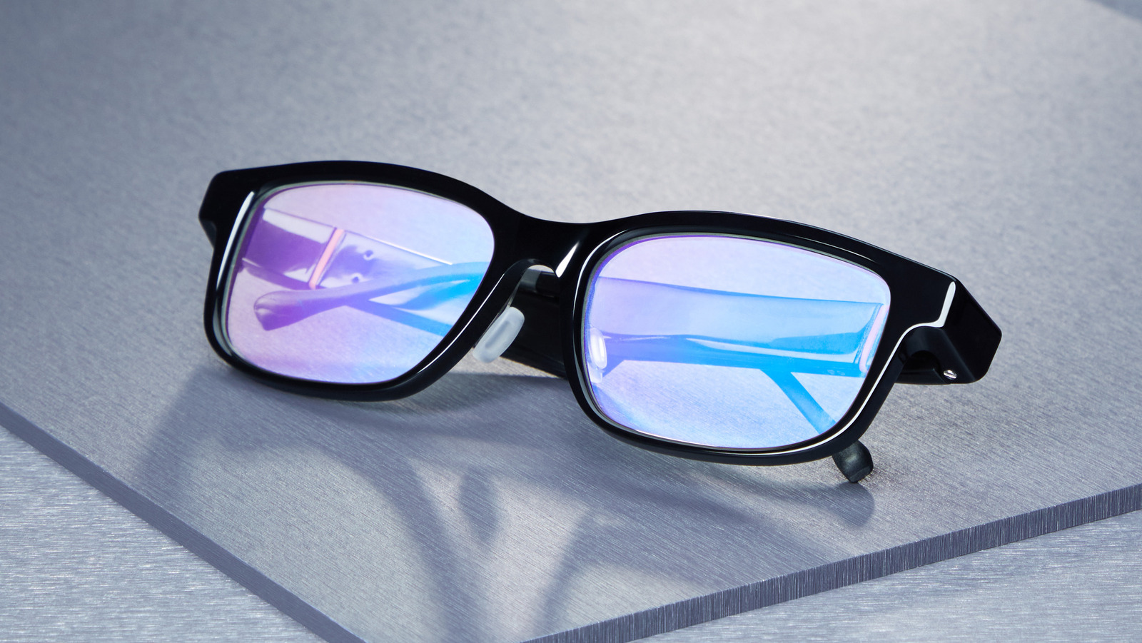 Square butterfly sunglasses, black | Sportmax