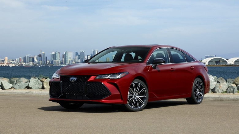 2022 Toyota Avalon Touring
