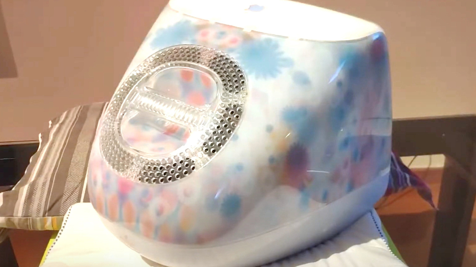 These Rare iMacs Literally Broke The Mold With Their 'Groovy