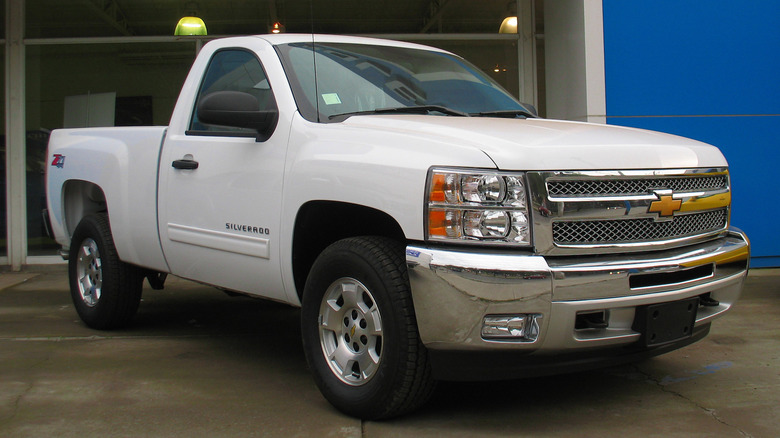2012 Chevrolet Silverado LT Z71 4x4 parked indoors