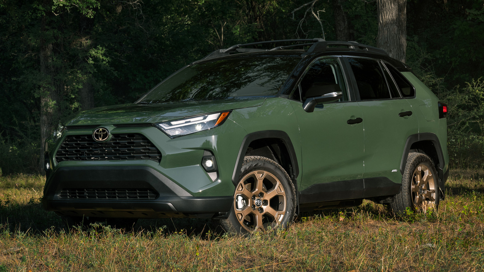 These Small SUVs Are Comfortably Spacious, According To Consumer Reports - SlashGear