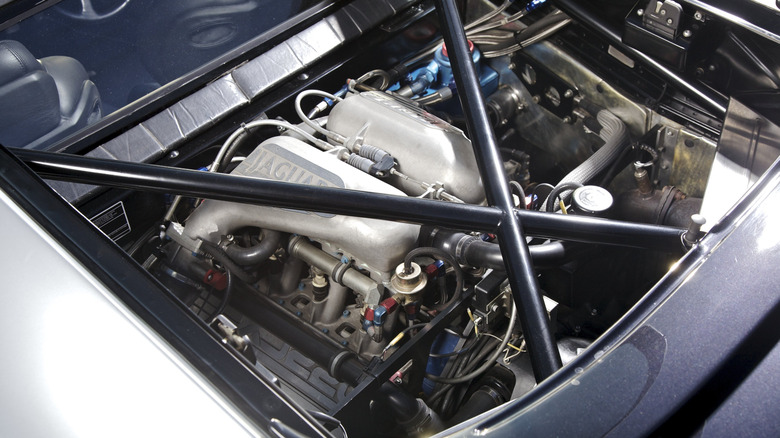 Engine bay of a Jaguar XJ220